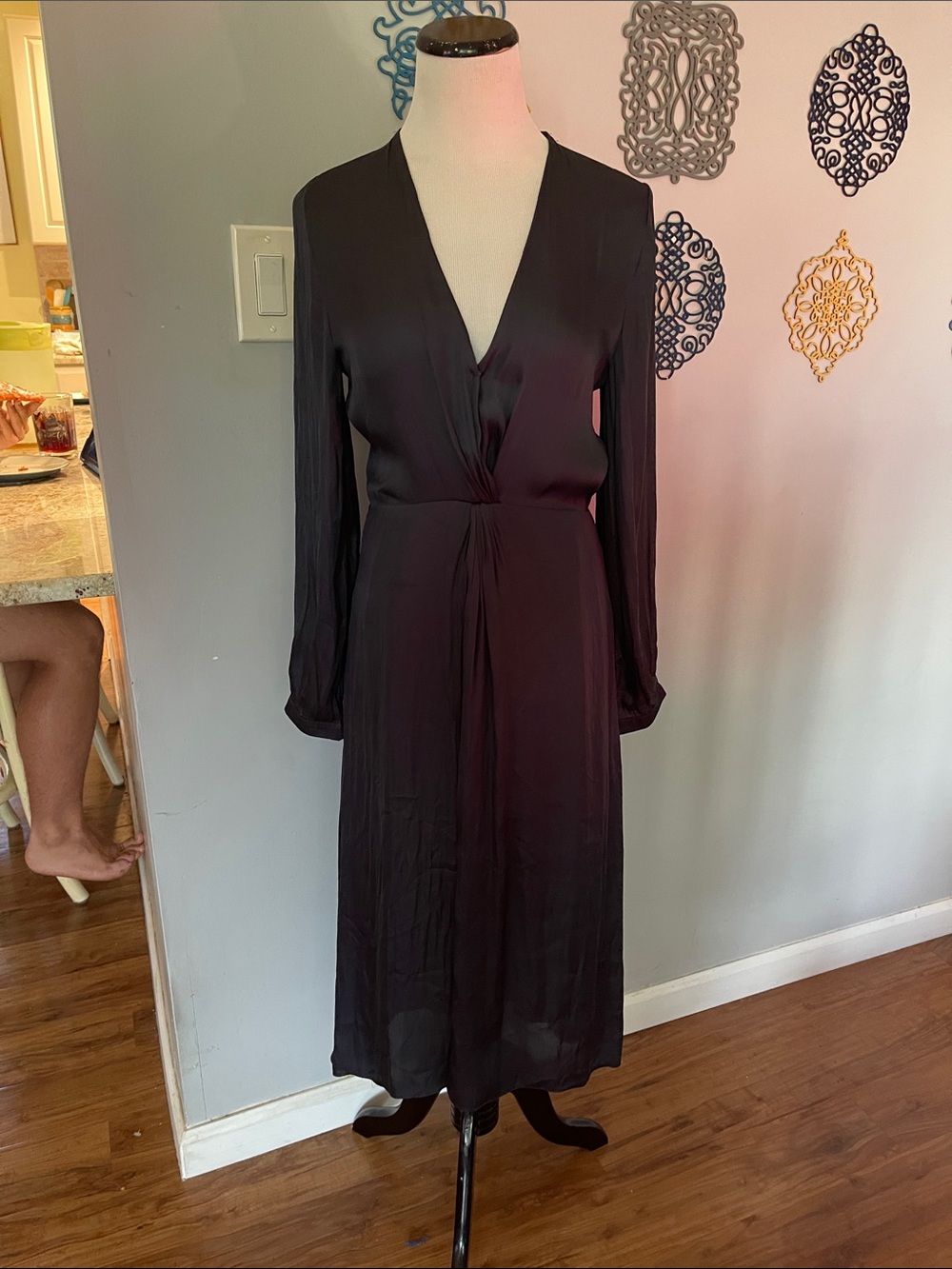 Boheme dark gray Long Sleeve V-Neck Midi Dress size small